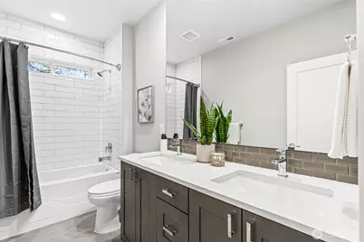 3303 NE 7th Street, Renton, WA 98056 - Photo 17