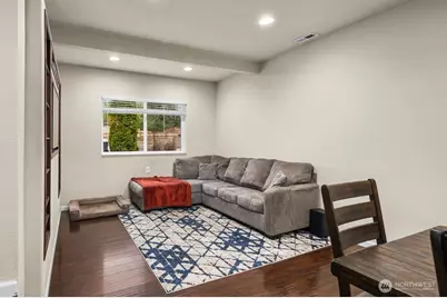 4706 Picnic Point Road, Edmonds, WA 98026 - Photo 9