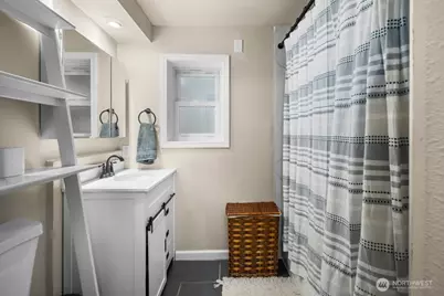 4706 Picnic Point Road, Edmonds, WA 98026 - Photo 19