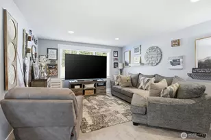 1189 Seawall Ln, Oak Harbor, WA 98277 - Photo 9