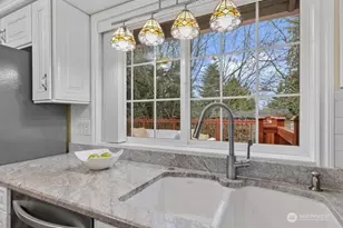 5527 153rd St SW, Edmonds, WA 98026 - Photo 15