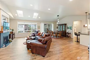 71 E Hemlock Ct, Union, WA 98592 - Photo 3