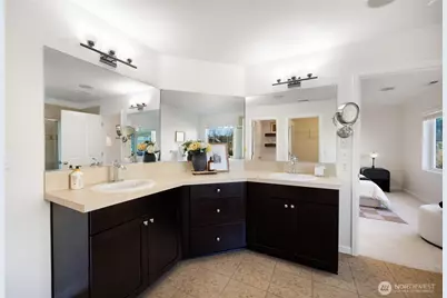 7648 NE 195th Street, Kenmore, WA 98028 - Photo 17