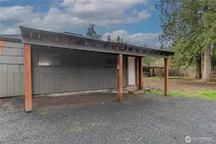 39618 E Meridian, Eatonville, WA 98328 - Photo 31