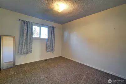 4905 75th Place NE, Marysville, WA 98270 - Photo 15