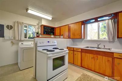 4905 75th Place NE, Marysville, WA 98270 - Photo 7