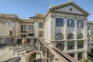 201 Galer St, Seattle, WA 98109 - Photo 21