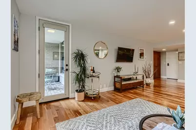 201 Galer Street #163, Seattle, WA 98109 - Photo 9