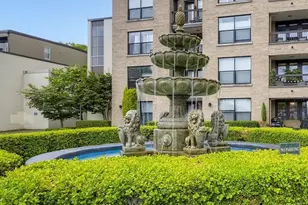 201 Galer St, Seattle, WA 98109 - Photo 15