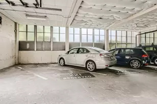 201 Galer St, Seattle, WA 98109 - Photo 17