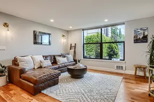 201 Galer St, Seattle, WA 98109 - Photo 7