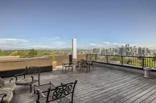 201 Galer St, Seattle, WA 98109 - Photo 19