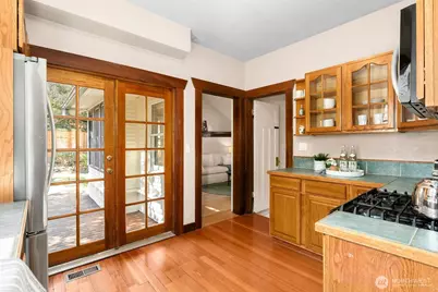 7221 4th Avenue NW, Seattle, WA 98117 - Photo 13