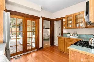 7221 4th Ave NW, Seattle, WA 98117 - Photo 13