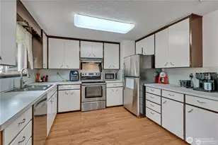 14309 11th Ave S, Tacoma, WA 98444 - Photo 13