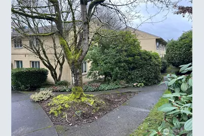 4717 Terrace Drive NE #4717, Seattle, WA 98105 - Photo 3