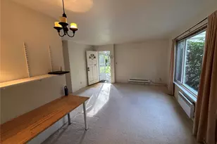 4717 Terrace Dr NE, Seattle, WA 98105 - Photo 5