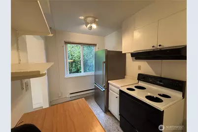 4717 Terrace Drive NE #4717, Seattle, WA 98105 - Photo 7