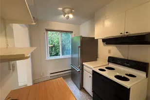 4717 Terrace Dr NE, Seattle, WA 98105 - Photo 7