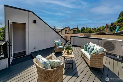 1525 C 17th Avenue S, Seattle, WA 98144 - Photo 19