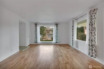 10421 2nd Place SW, Seattle, WA 98146 - Photo 9