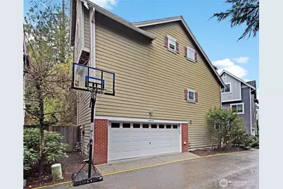 15408 14th Avenue W #6, Lynnwood, WA 98087 - Photo 1