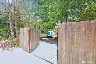 137 Paradise Dr, Ashford, WA 98304 - Photo 21