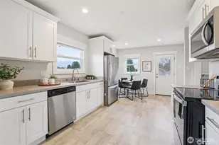 3601 S Ainsworth Ave, Tacoma, WA 98418 - Photo 5