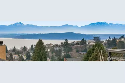 4855 42nd Avenue SW #B, Seattle, WA 98116 - Photo 1