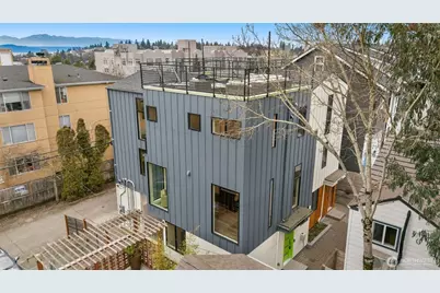 4855 42nd Avenue SW #B, Seattle, WA 98116 - Photo 5