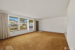 14055 SE 202nd St, Kent, WA 98042 - Photo 3