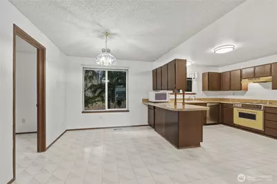 14055 SE 202nd Street, Kent, WA 98042 - Photo 7