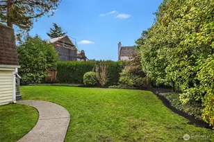 3033 E Laurelhurst Dr NE, Seattle, WA 98105 - Photo 23