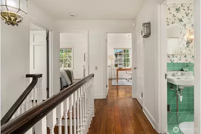 3033 E Laurelhurst Drive NE, Seattle, WA 98105 - Photo 13