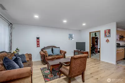 17008 SE 183rd Place, Renton, WA 98058 - Photo 3