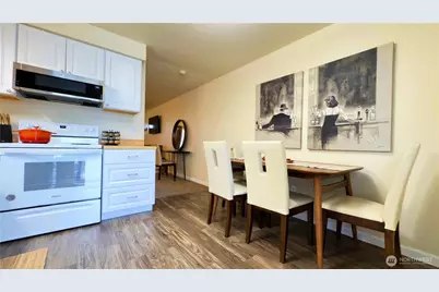 1015 Legion Way SE, Olympia, WA 98501 - Photo 5