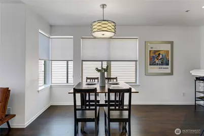 4026 Stone Way N #501, Seattle, WA 98103 - Photo 3