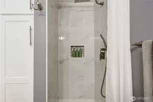 4026 Stone Way N, Seattle, WA 98103 - Photo 17