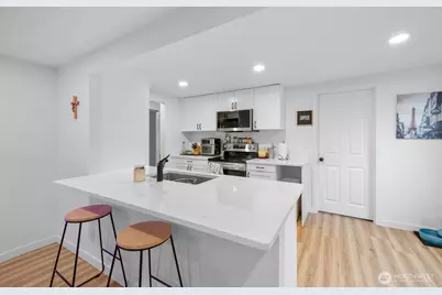 4110 W J Street, Bremerton, WA 98312 - Photo 19