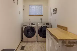 81 Seamount Dr, Brinnon, WA 98320 - Photo 17