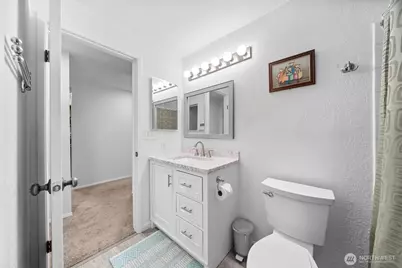 2515 NE 4th Street #522, Renton, WA 98056 - Photo 17