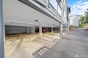 2515 NE 4th St, Renton, WA 98056 - Photo 25