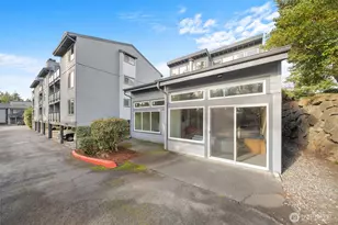 2515 NE 4th St, Renton, WA 98056 - Photo 29