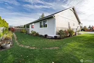 1100 Harmony Ln, Mount Vernon, WA 98274 - Photo 35