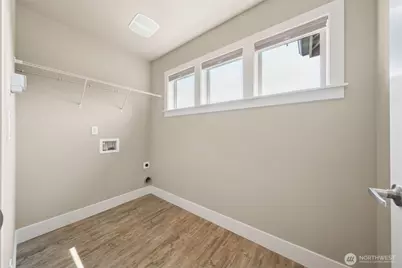 2525 20th Avenue SW, Puyallup, WA 98371 - Photo 27