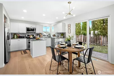 12831 64th Avenue SE, Snohomish, WA 98296 - Photo 7