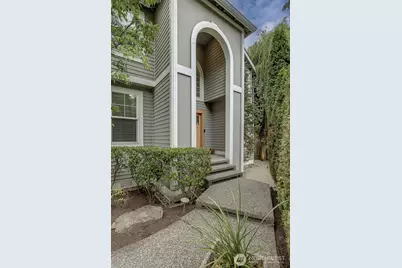 414 10th Street S, Kirkland, WA 98033 - Photo 3