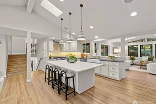 9209 NE 142nd Way, Kirkland, WA 98034 - Photo 9