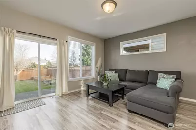 17602 106th Street E, Bonney Lake, WA 98391 - Photo 9