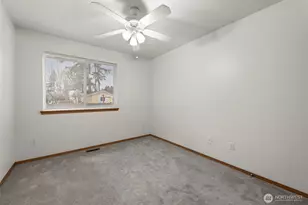 2718 S Star Lake Rd, Federal Way, WA 98003 - Photo 17